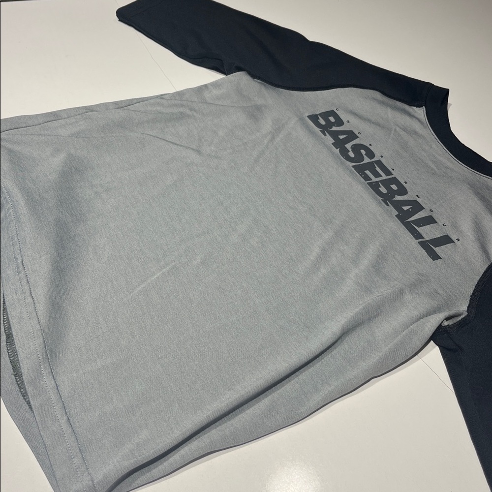 Under Armour brand, youth, baseball Gray and Black Baseball Raglan Tee
